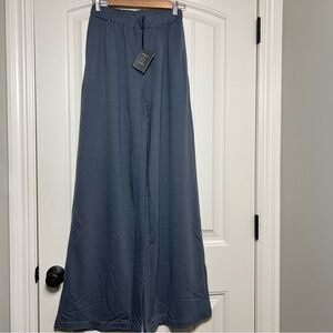 Area Stars wide leg pants size small